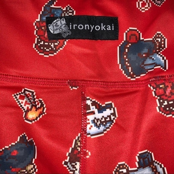 {M} Iron Yokai Pixel MID RISE MESH POCKET LEGGINGS - Picture 8 of 8